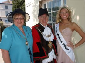 Miss Wales with Mayor & Mayoress of Haverfordwest
